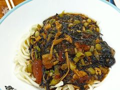 -浑河春面馆·老北京非遗鹿角面(良乡店)