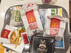 -麦当劳(世贸店)