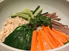 -云海肴·汽锅鸡·云南菜(天山百盛优客店)