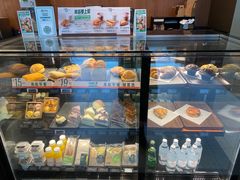 面包甜点陈列柜-星巴克(长沙桃子湖店)