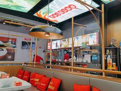 -肥肥虾庄·金牌油焖大虾(沙湖店)