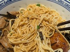 -辣肉面大王(天平路店)