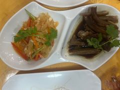 -鹏城人家海鲜酒家·23年老字号(较场尾店)