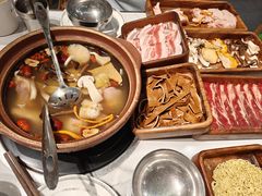 -菌小白·野生菌火锅(时尚天河店)