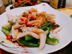 捞汁秋葵拌鸟贝-老胶东家常菜馆(市场一路店)