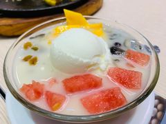 -佰搭果·广式茶餐厅(西华路店)