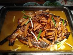 -辣尚瘾·烤鱼·新川菜(交大直营店)