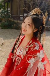 -一揽芳华汉服旗袍体验馆(拙政园店)