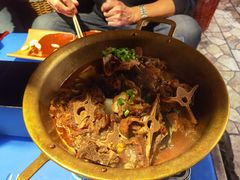 -破瓦寒窑·地摊烤羊排