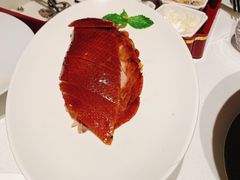 酥香嫩烤鸭-四季民福烤鸭店(外滩外白渡桥店)