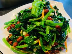 -缘福乡村铁锅炖民宿(八达岭店)