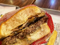 -FATBURGER 特富客汉堡(外交公寓店)