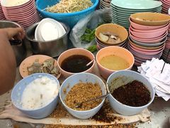 -榮泰米粉湯(Left Shop)