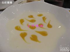 冰淇淋沾酱-哈根达斯(滨江店)