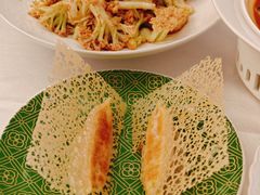 -品海楼·大连海胆锅贴馆(东港店)