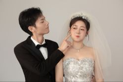 -雅云婚纱摄影工作室旗舰店