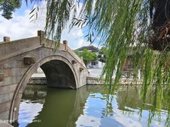 -丝绸小镇荻港古村