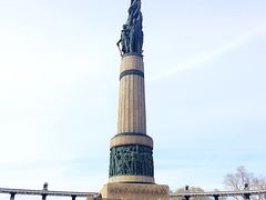 -人民防洪胜利纪念塔