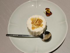 老上海核桃冰糕-屋里厢上海菜馆