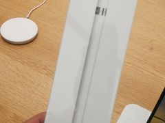 -Apple零售店(新街口店)