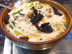 -渔鼎鲜海鲜餐厅(湄洲岛店)