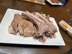 手抓羊肉-青海名吃尕张娃非遗烤肉(海湖总店)