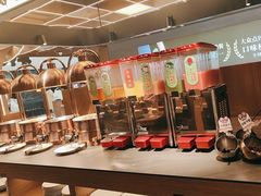 -牛YO寿喜烧·铁板烧和牛火锅自助(市府恒隆店)