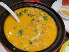 鲜虾汤海鲜泡饭-蝴蝶里·粤菜·点心(滨江龙湖店)