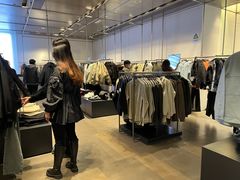 -URBAN REVIVO(深圳华润万象天地店)