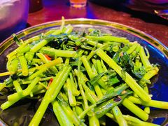-钳真多钓虾馆·小龙虾海鲜烧烤(九六广场店)