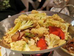 干锅腊肉花菜-避风塘·老港味餐厅(虹口龙之梦店)