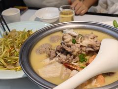 峰峰酸菜锅-峰峰菜馆(昌茂店)