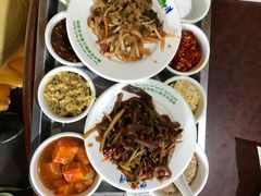 -朝伟清真铜瓢牛肉馆(三十年老·店)