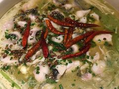 -爱啤精酿·民谣酒馆(滨江店)