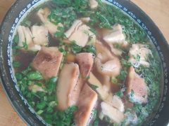 -清真·白家牛肉罩火烧老店(育才街店)