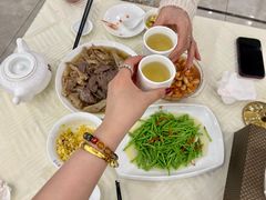 -怡园饭店-餐厅(四望亭店)