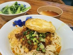 -兵哥豌豆面(雅颂居店)