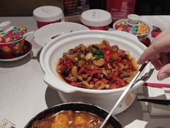 -千百味红餐厅·江西菜(绿地双子塔店)