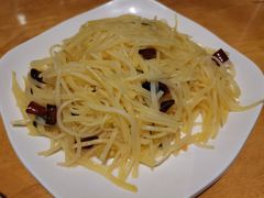 -嘉厨小馆(宜山路店)