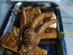 -东北烧烤铁锅炖水库鱼
