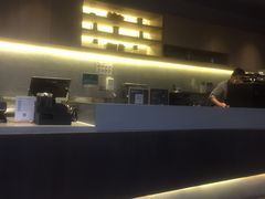-瑞幸咖啡(新理想大厦店)