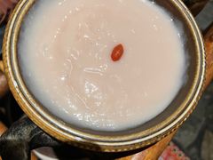 -老牌坊云南鱼豆花火锅(爱建店)