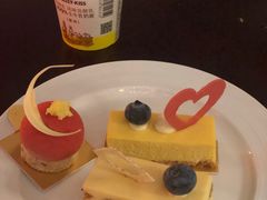 -东莞塘厦三正半山温泉酒店·沙利文西餐厅