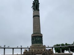 -人民防洪胜利纪念塔