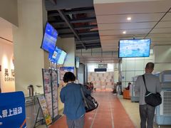 -奥冠体育华师附中恒温游泳馆