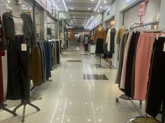 -汉口北国际商品交易中心品牌服装城