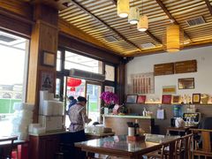 -笑来喜馄饨小笼工坊店(湖滨街店)