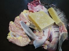 -老刘生态大鱼坊铁锅炖鱼(赛马场店)