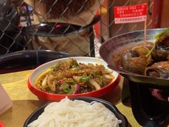 -老闵田螺馆·南昌特色小炒(梦时代店)