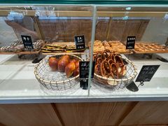 -分子跳动鲜活面包(五一大道店)
